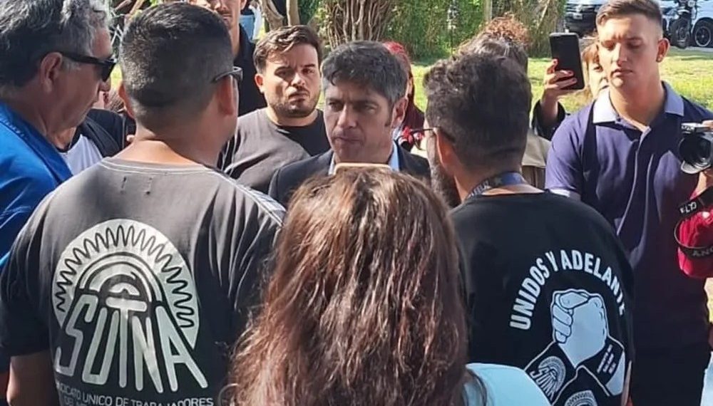 Trabajadores de FATE buscaron respaldo de Kicillof ante el cierre y los 920 despidos