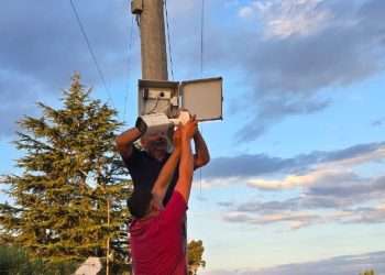Renovación y nuevas cámaras de seguridad se colocan en distintos puntos de la ciudad