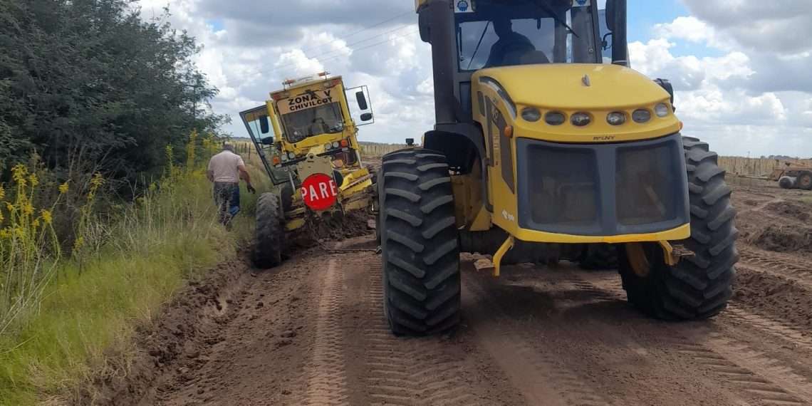 Intensos trabajos de mantenimiento y mejora de los caminos rurales