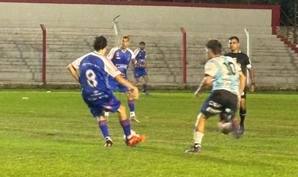 Juventud volvió a ganar y hubo un debut histórico
