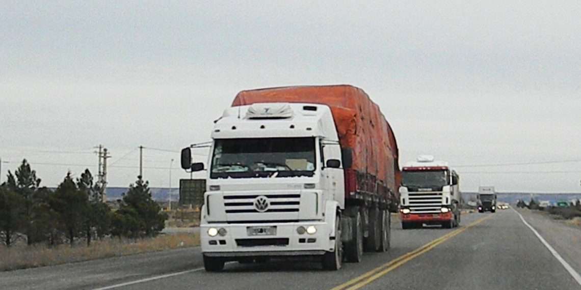 Fin de semana largo: restringen la circulación de camiones en rutas bonaerenses