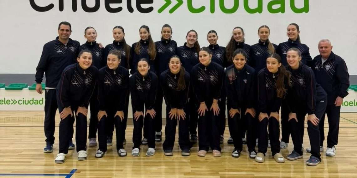 Delfina, en la selección bonaerense de voley